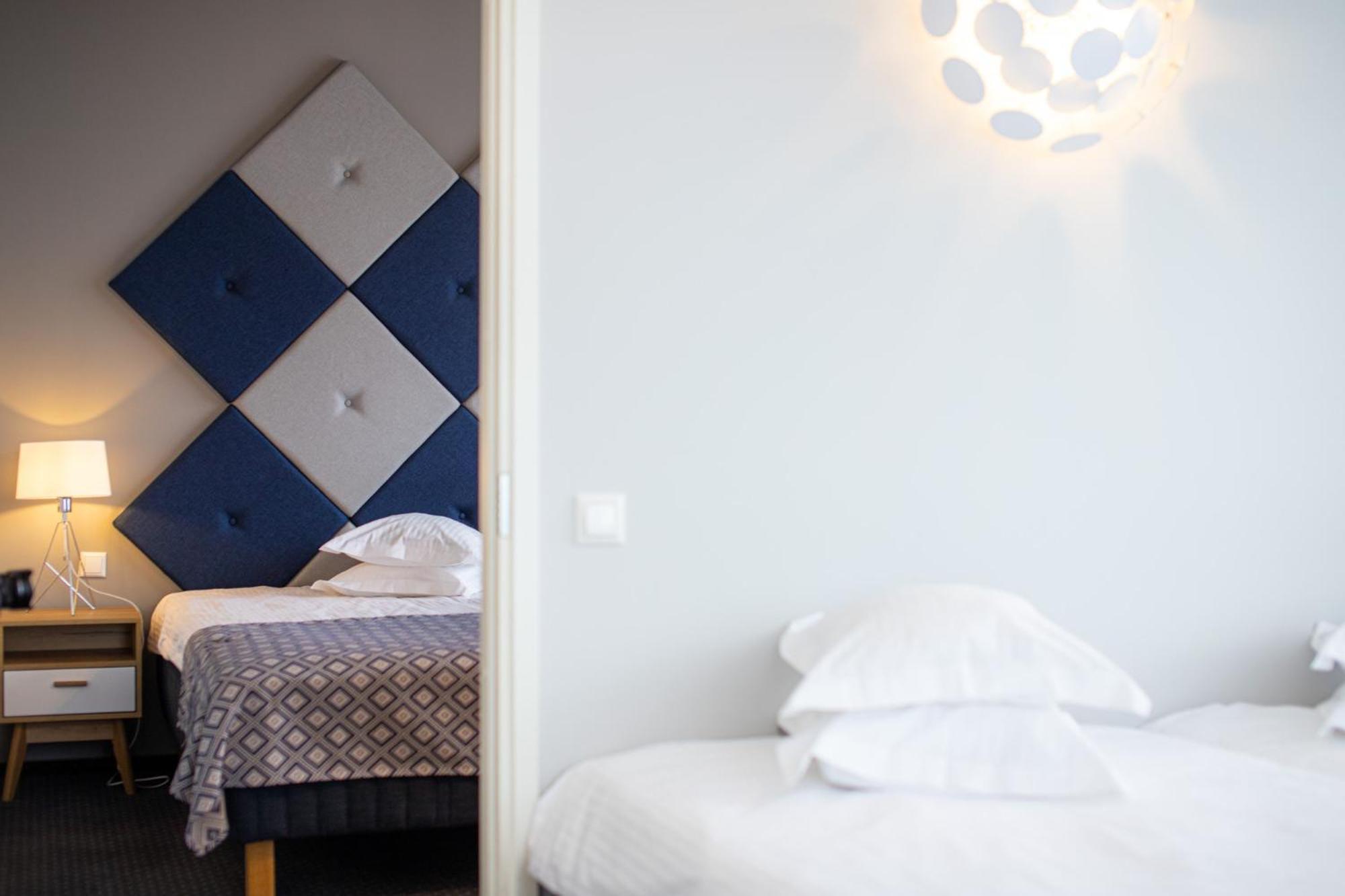 Centrum Hotel Viljandi วิลยันดี ภายนอก รูปภาพ